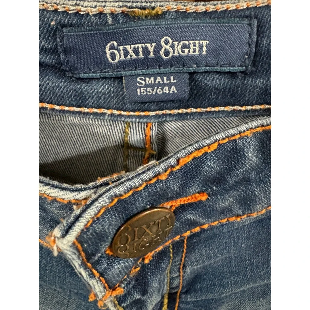 6ixty 8ight Women Medium Wash Denim Shorts Low Rise Cuffed Heart Pockets Small